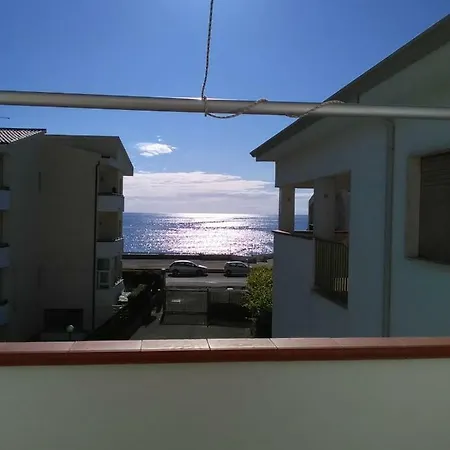Apartment Parco Adamantina Di Fronte Al Mare *